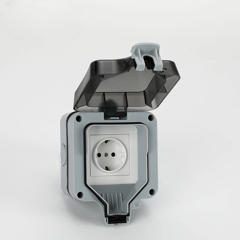 Prese impermeabili da parete p - Outdoor Power Solutions recensione e prezzo