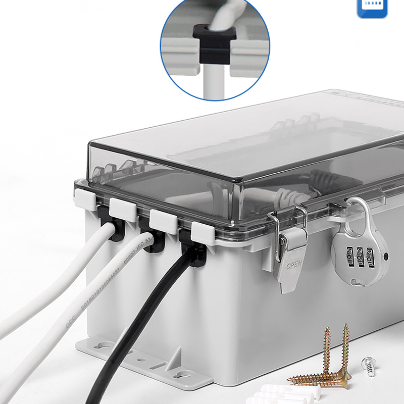 Scatola di collegamento in pla - Outdoor Power Strip With Cover recensione e prezzo